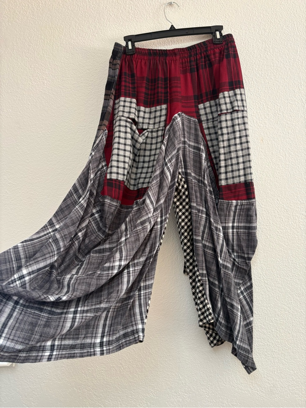 Plaid Patchwork Harem Sweatpants — Red & Gray